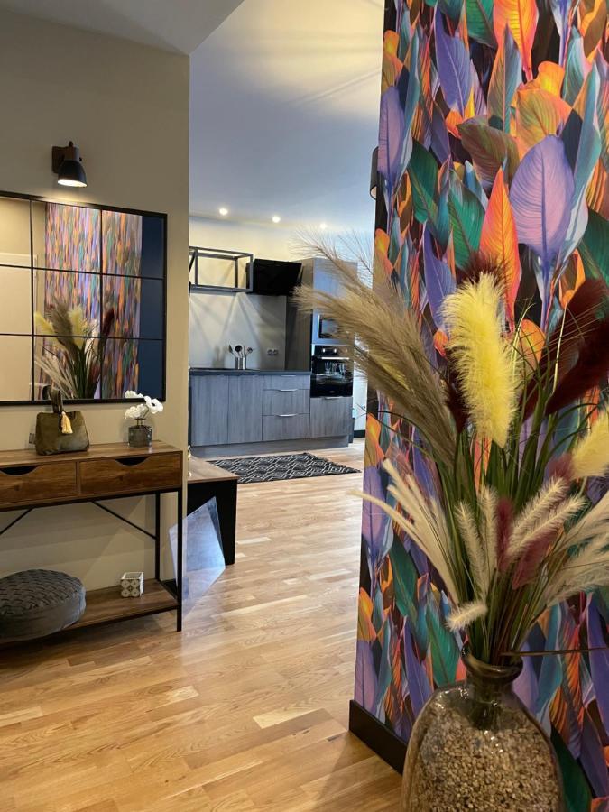 Les Mama Tissia Apartment ล็องส์ ภายนอก รูปภาพ